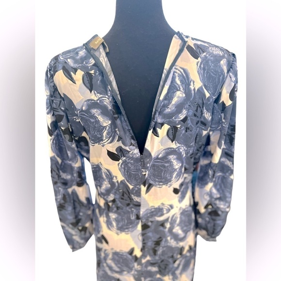 Kate & Mallory Printed Woven Long Sleeve Ruffled Maxi Dress Small - Picture 7 of 11